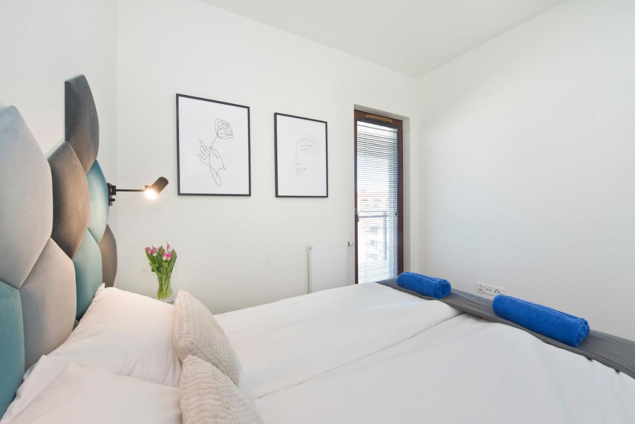 Apartamenty Aura Q4Apartments 格但斯克 外观 照片
