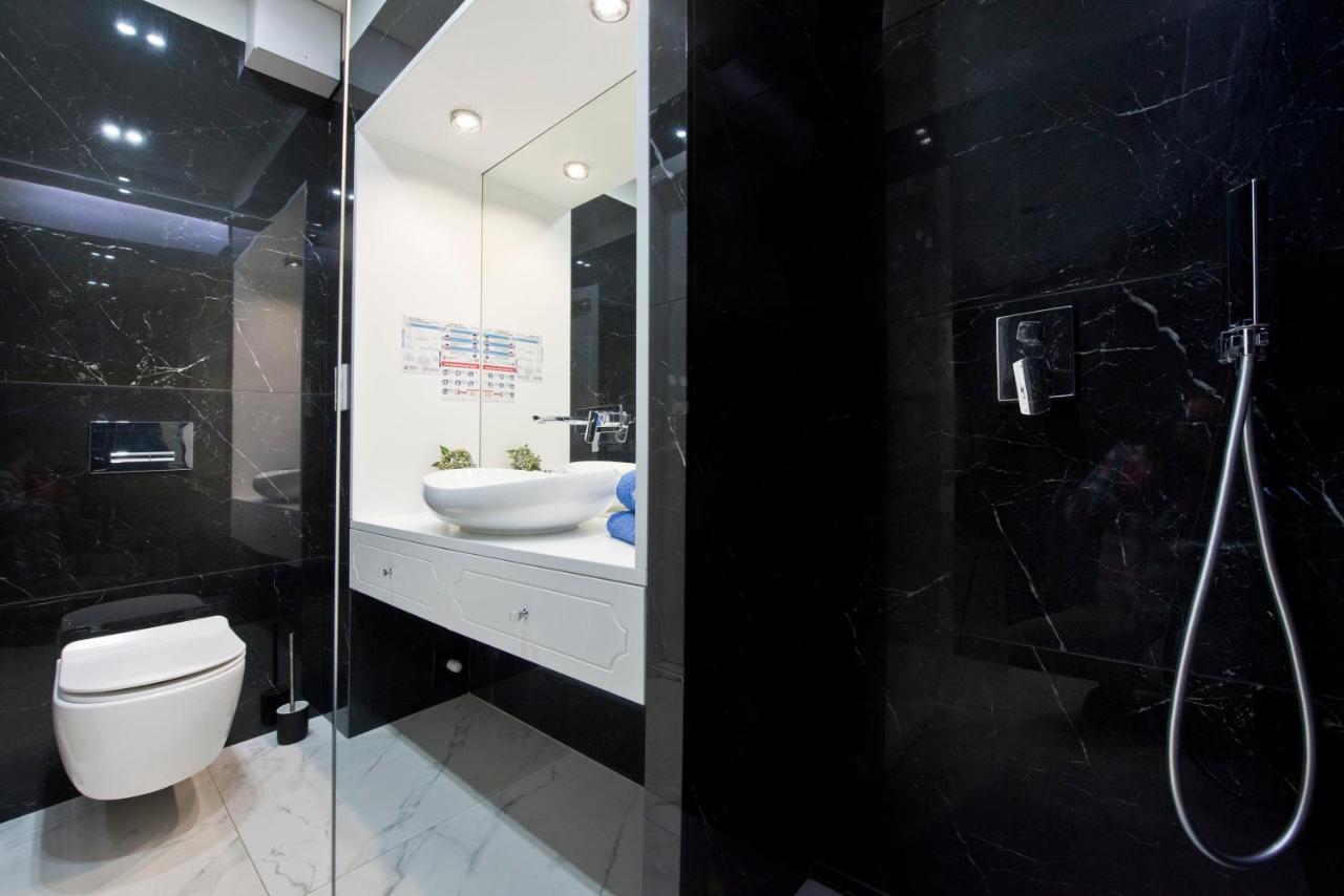 Apartamenty Aura Q4Apartments 格但斯克 外观 照片